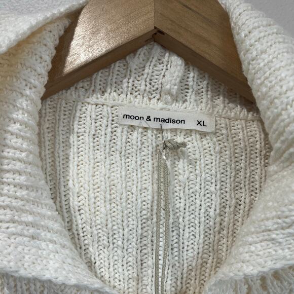 Moon & Madison Cropped Zip Hoodie Ribbed Cozy Minimal NWT Size XL - Picture 7 of 7